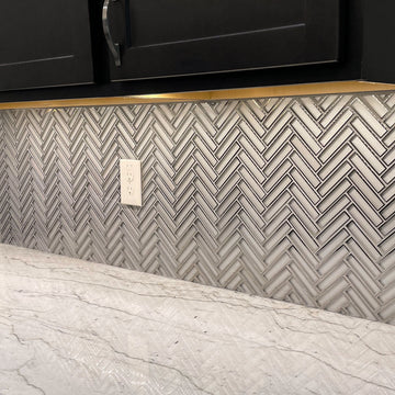 Herringbone White 306X299 mm Gloss