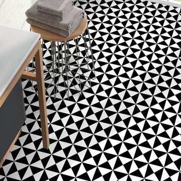 Black & White Geometrical Pattern