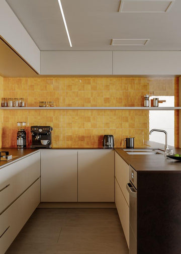 581-OCRE 300X600 SHINY